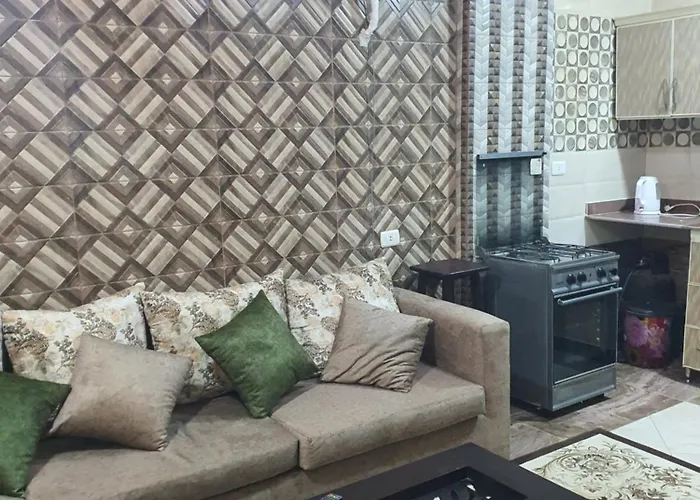 Abeer 4 Basement شقة *