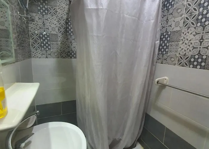 Abeer 4 Basement شقة *